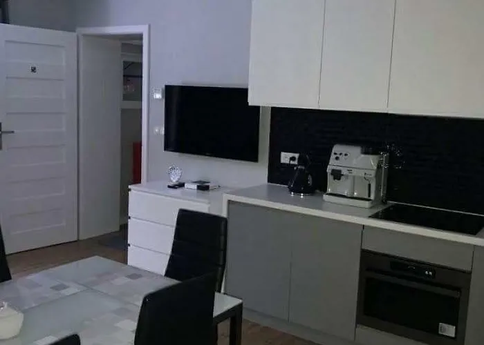 Przy Zrodelku בית אירוח